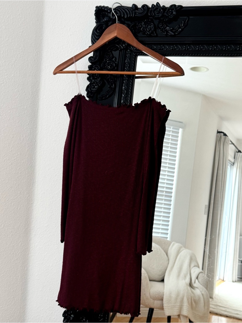 Room Service | Women’s Burgundy Ribbed Off-The-Shoulder Dress